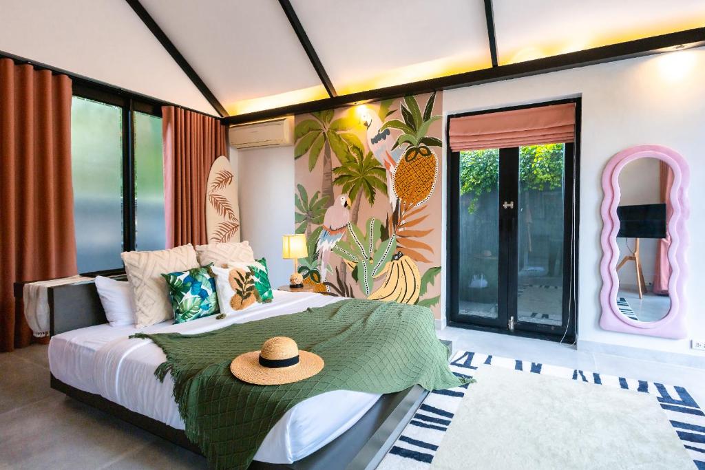 Postel nebo postele na pokoji v ubytování Tolani Resort Koh Samui