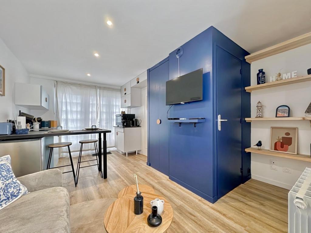 Η κουζίνα ή μικρή κουζίνα στο Appartement rénové et Modern proche Saint-Malo