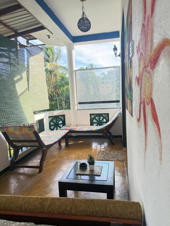 Frangipani Beach Villa - 8