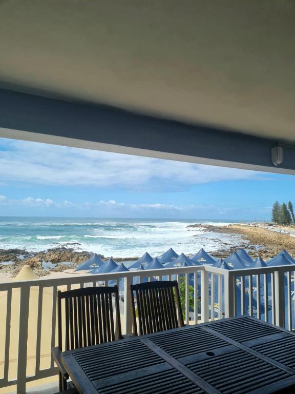 Point Village Accommodation - Linda - Image 10