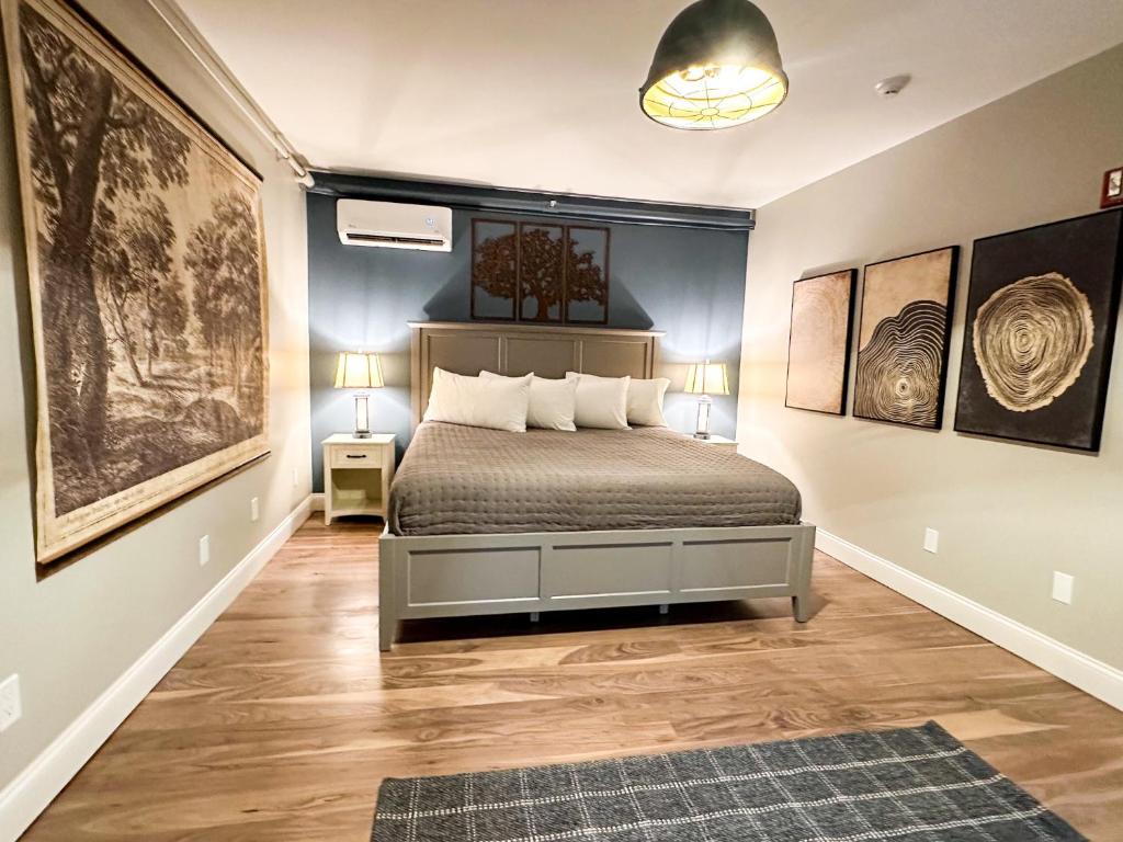 The Black Walnut Inn - Housity