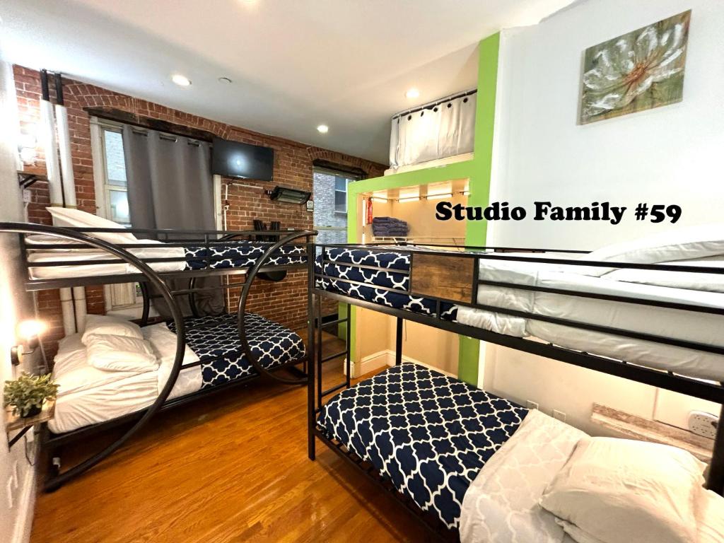 NYC Empire Apartments - 