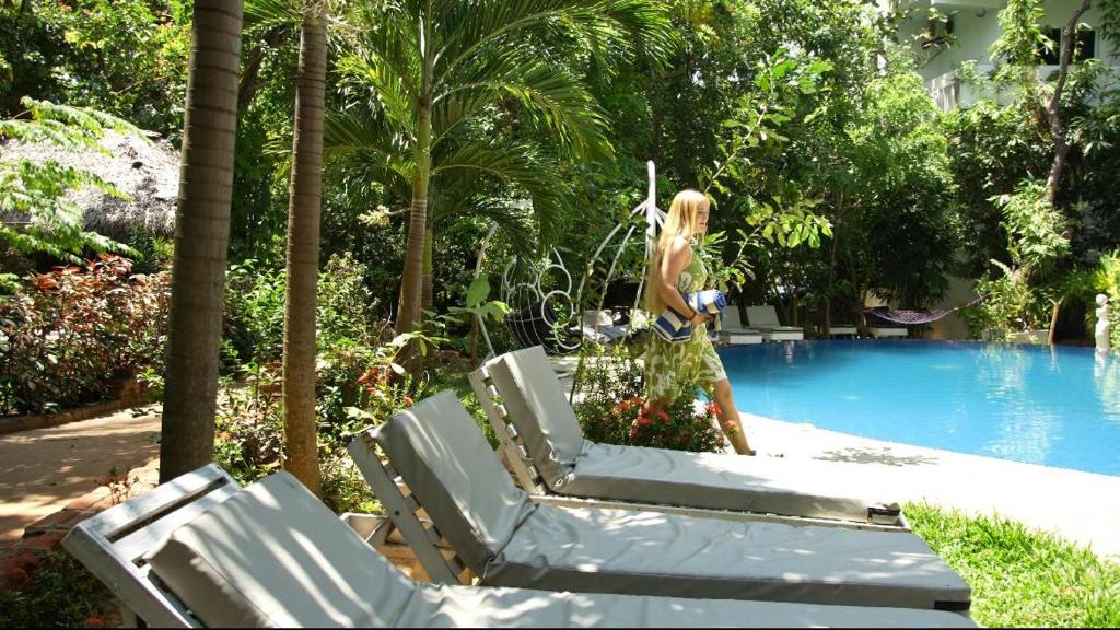 Bazén v ubytování Sundaras Infinity Jungle Resort nebo v jeho okolí