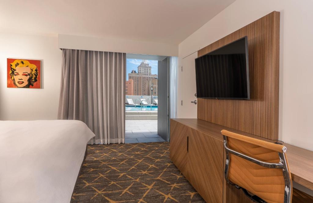 Holiday Inn New Orleans-Downtown Superdome by IHG photo