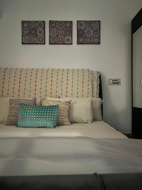 Postel nebo postele na pokoji v ubytování MyYearlyStay in Udupi