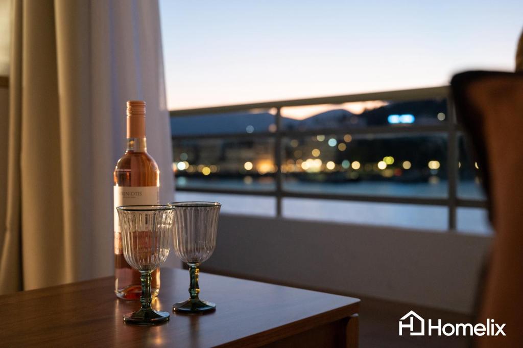 Nápoje v ubytování AMAYA - Sea View Suites