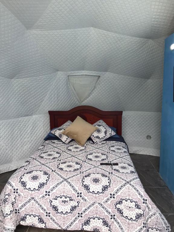 Postel nebo postele na pokoji v ubytování Quinta Verde Limón