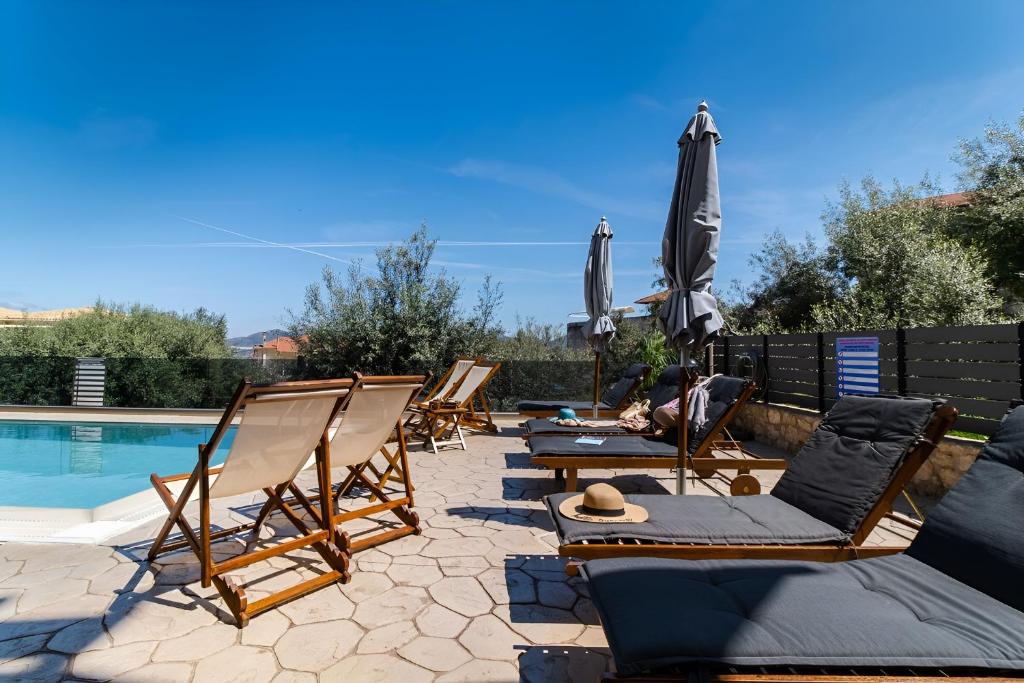 Basen w obiekcie MELODIA LEFKADA Maisonette 1 lub w pobliżu