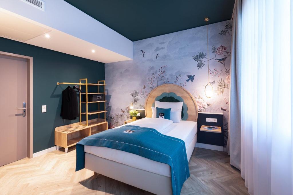 Holiday Inn - the niu, Flower Konstanz by IHG - Standard Double Room