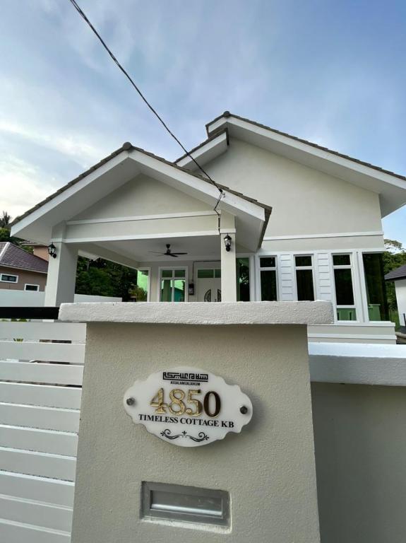 Fotografie z fotogalerie ubytování Timeless Cottage KB v destinaci Kota Bharu