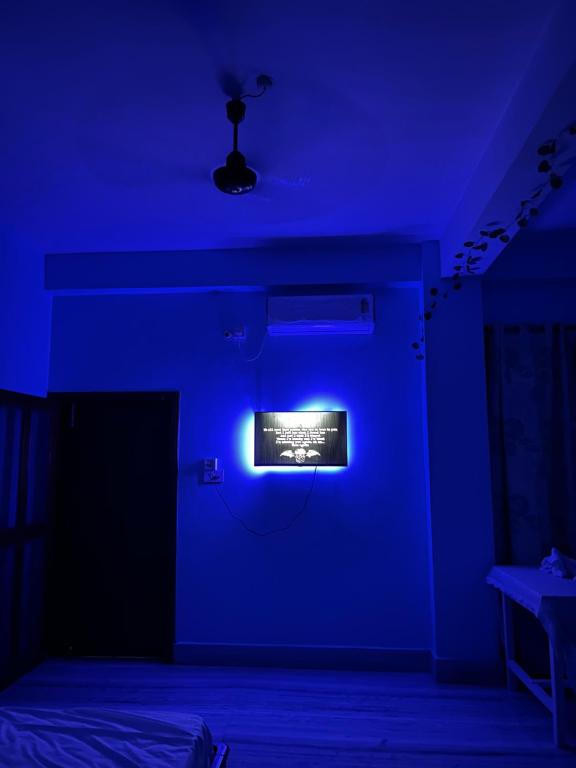 Postel nebo postele na pokoji v ubytování Riverside Homestay