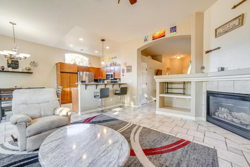 Φωτογραφία από το άλμπουμ του Family Home with Playground 34 Mi to Mt Rose Ski! σε Virginia City