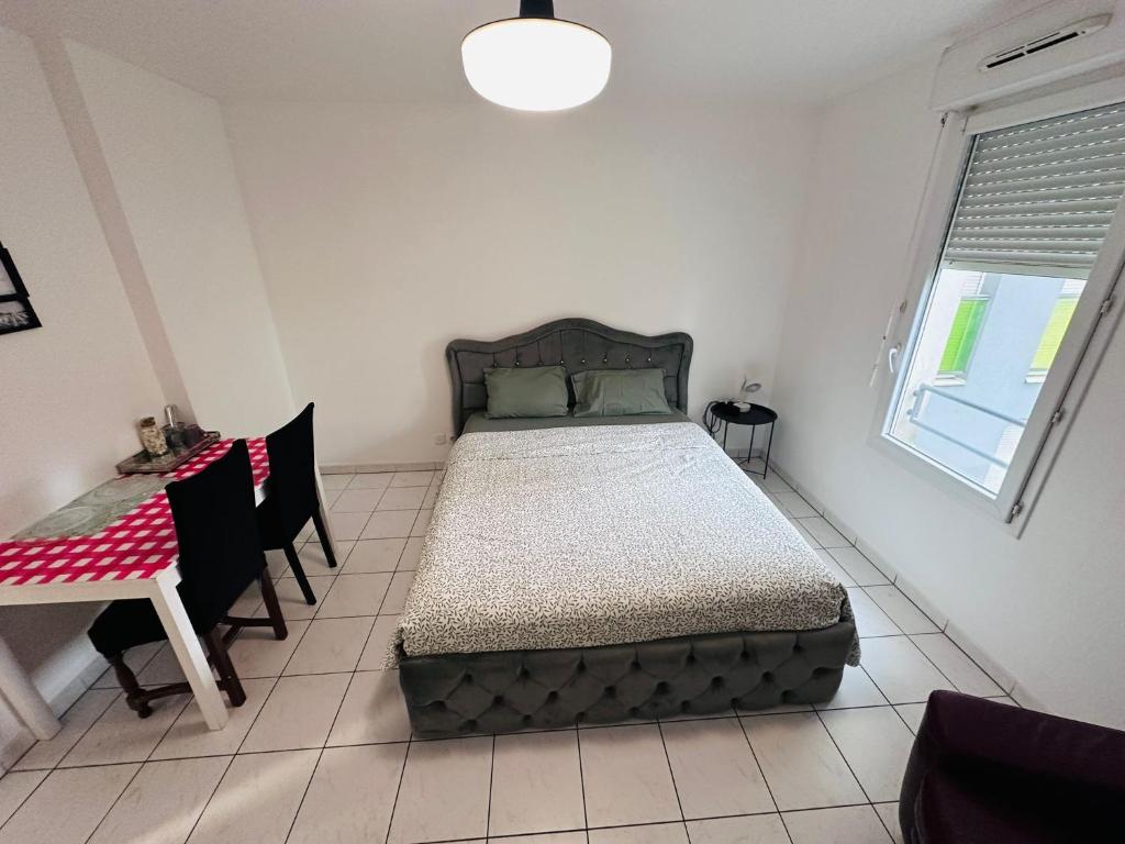 Galeriebild der Unterkunft SRi-iNDO Bobigny Paris in Bobigny