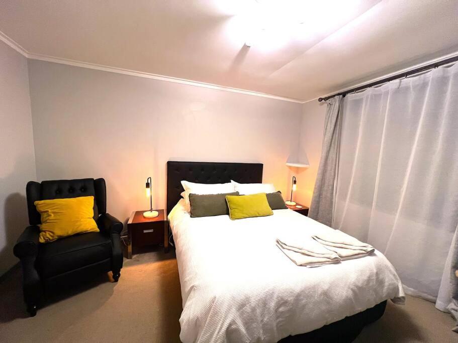 Charming Fernhill Stay - Resim 16