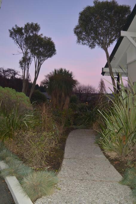 Charming Fernhill Stay - Resim 20