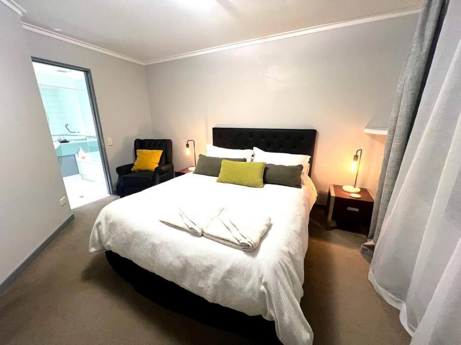 Charming Fernhill Stay - Resim 2