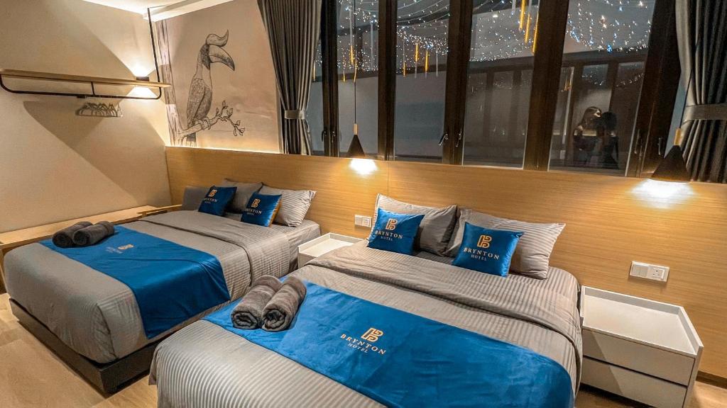 Hotel Brynton at Cameron Centrum Mall - Habitación Cuádruple Deluxe