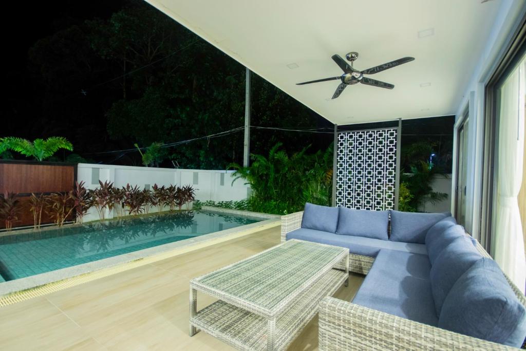 Bazén v ubytování Zensiri pool villa Koh Chang nebo v jeho okolí