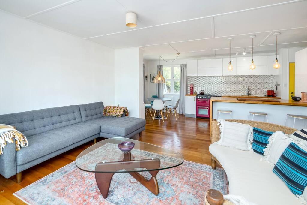 Little Blue Bach - Resim 14