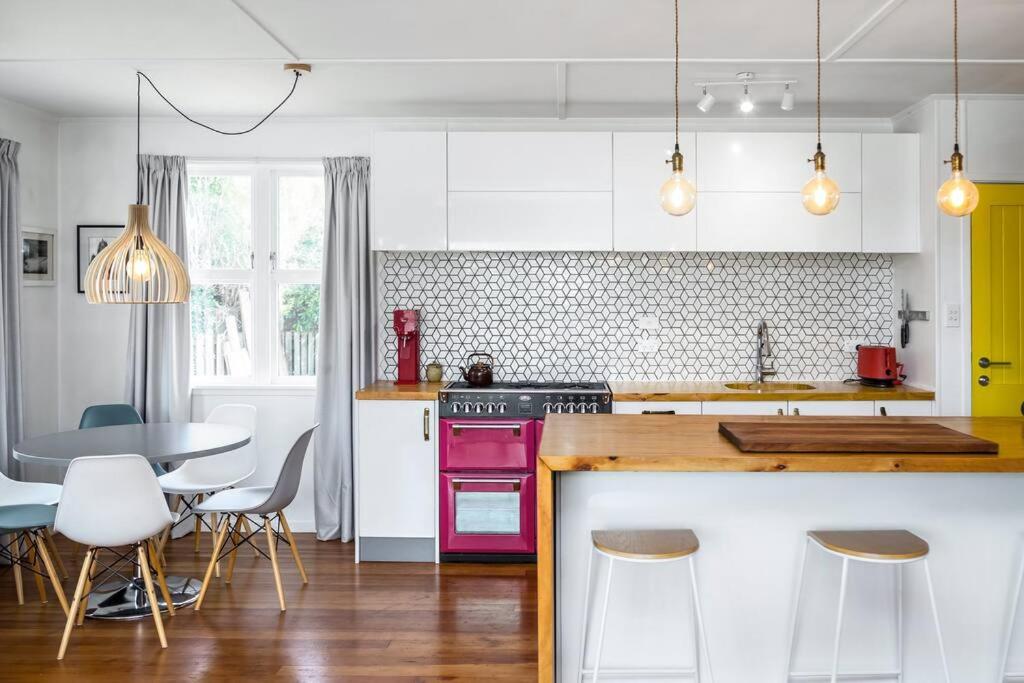 Little Blue Bach - Resim 17