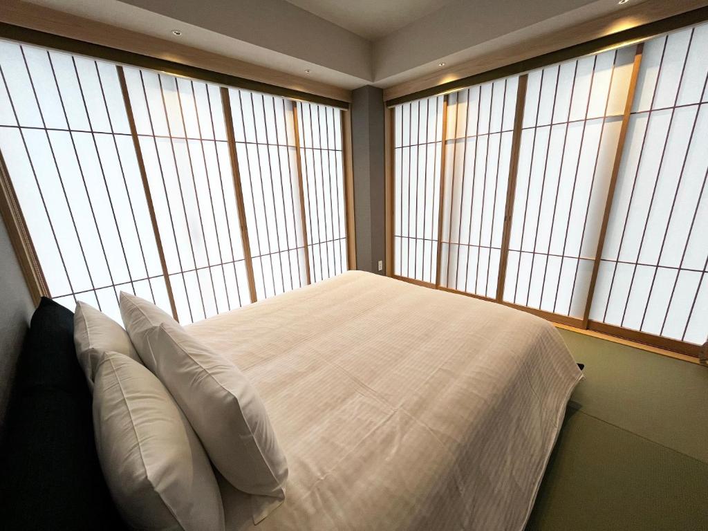 ポルタイン 弁天 町