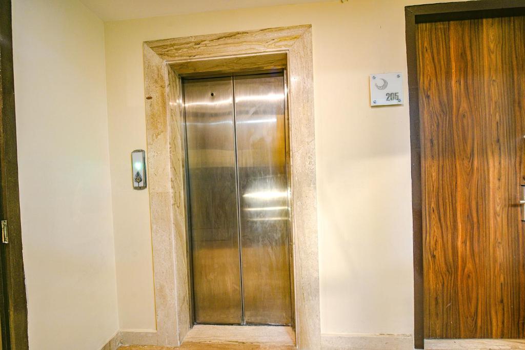 Fotografie z fotogalerie ubytování FabHotel Aashraye v Novém Dillí