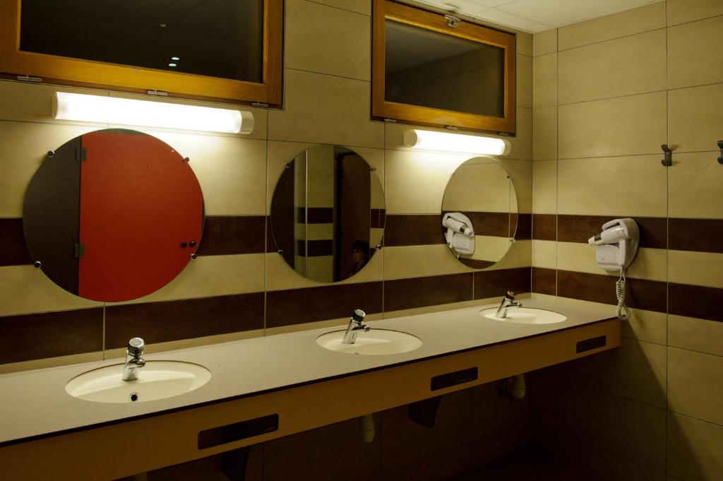 Bagno di Camping Familial - Parc Aquatique - Grande Aire de Jeux à la Montagne