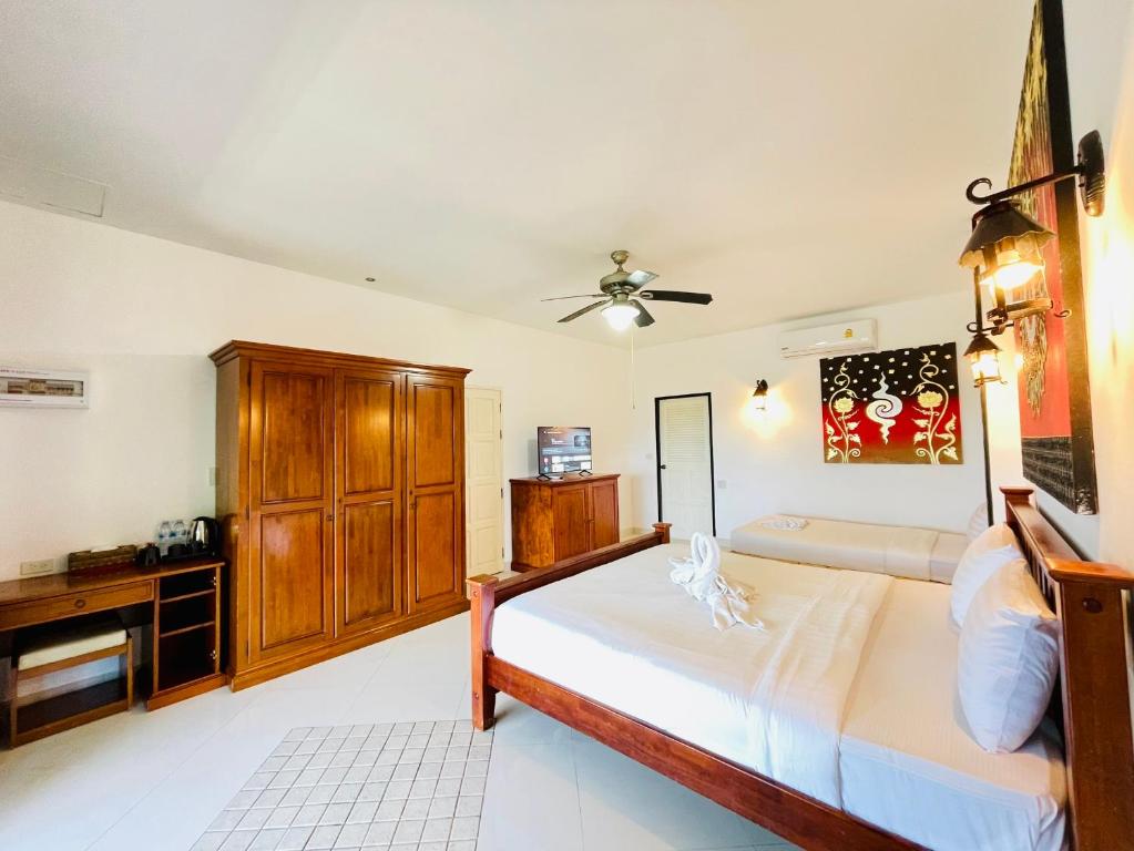 Boomerang Village Resort Kata - Resim 27