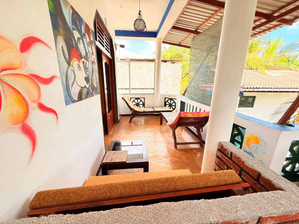 Frangipani Beach Villa - 9