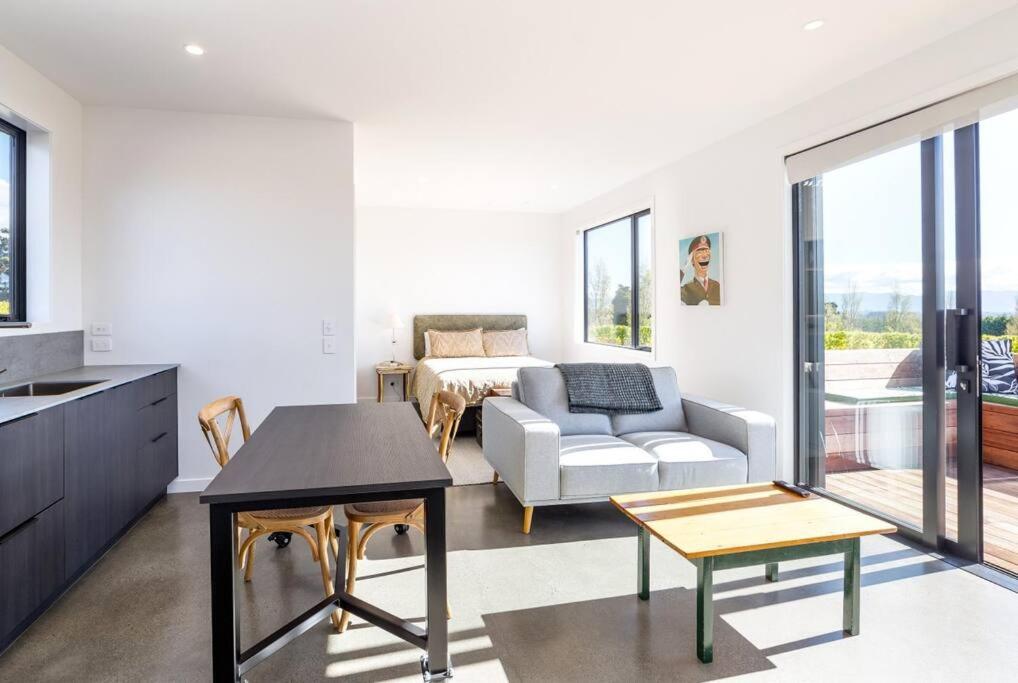 89 In The Vines - Resim 2