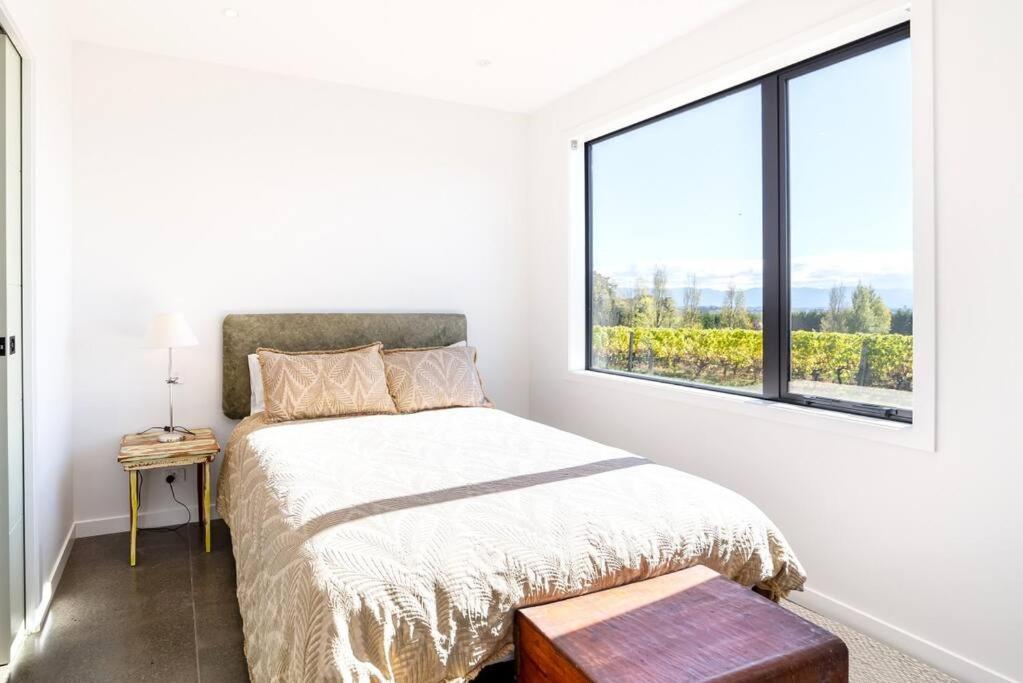 89 In The Vines - Resim 7