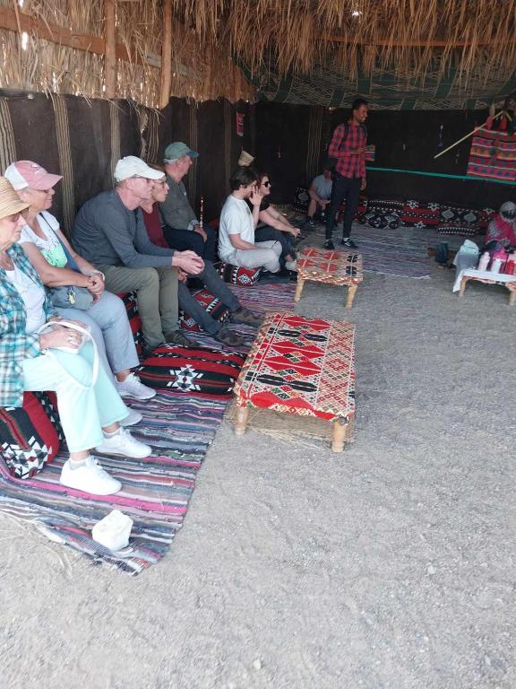 Hosté ubytování Apadi camp