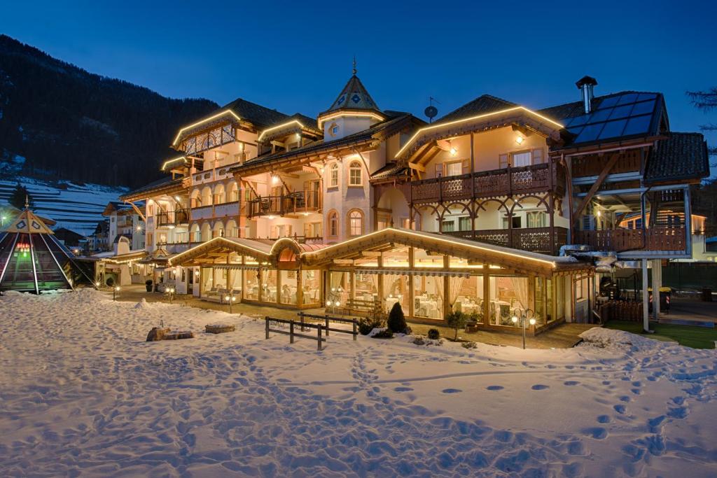 Το Renè Dolomites Boutique Hotel τον χειμώνα