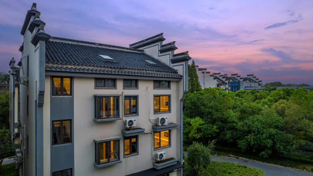 别墅所在大楼