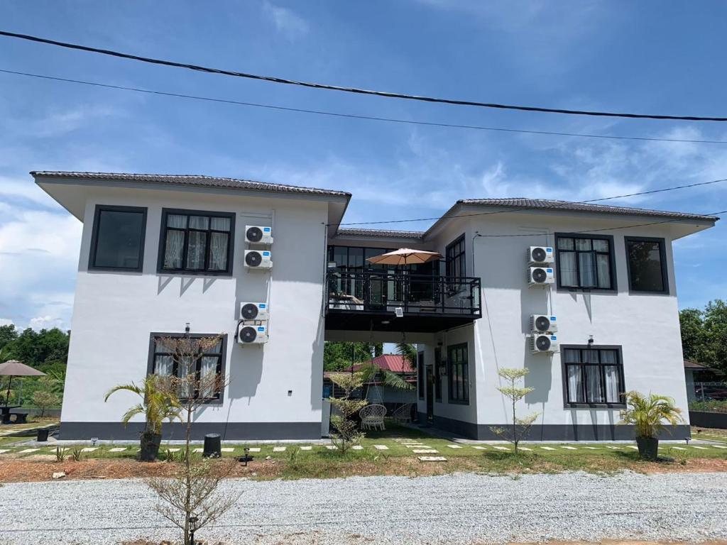 Homestay White Tokma Pantai Puteri, Melaka (updated prices 2025)