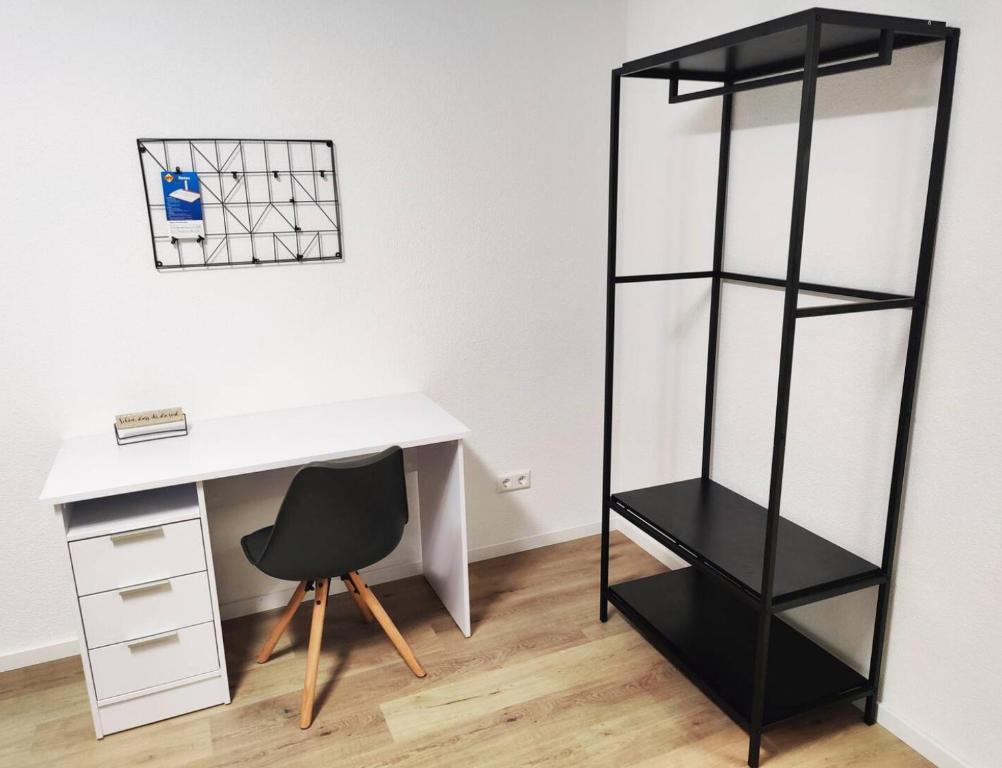 Φωτογραφία από το άλμπουμ του Stilvolles NYC-Studio 2 P I Gemeinschaftsküche & Gemeinschaftsbad σε Heidenheim an der Brenz