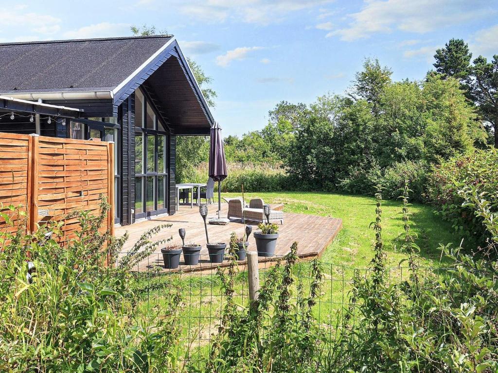 Zahrada ubytování Holiday home Hals CIV