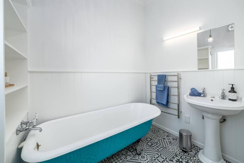 Cologne Cottage - Resim 8