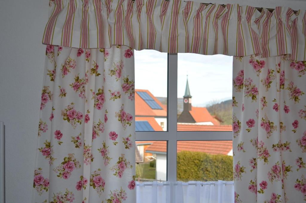 Die Dirndlkönigin - Three-Bedroom Apartment