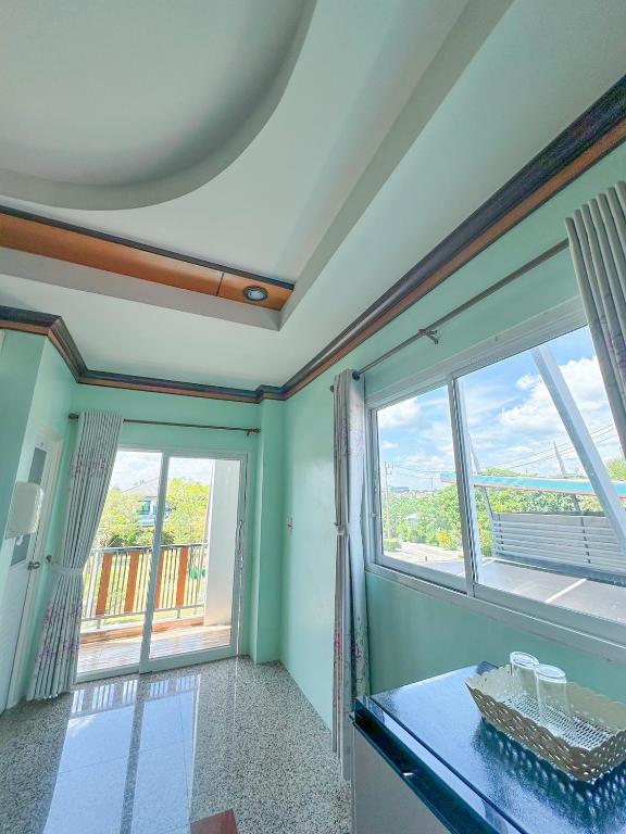 Fotografie z fotogalerie ubytování โรงแรมสบาย พาเลซ v destinaci Nakhon Si Thammarat