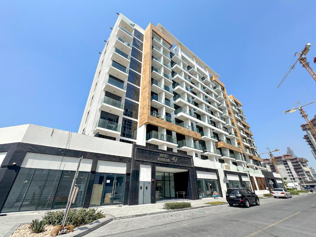 Project image: AZIZI Riviera 7