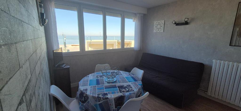 residence du bord de mer 9 appartements face a la mer - Apartamento Con Vista Al Mar