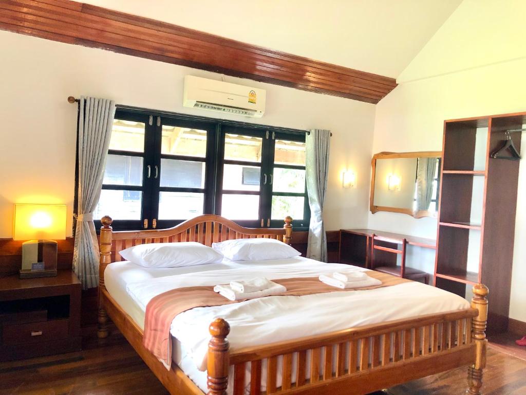 The Chevalley Beach Resort - Camera King Deluxe