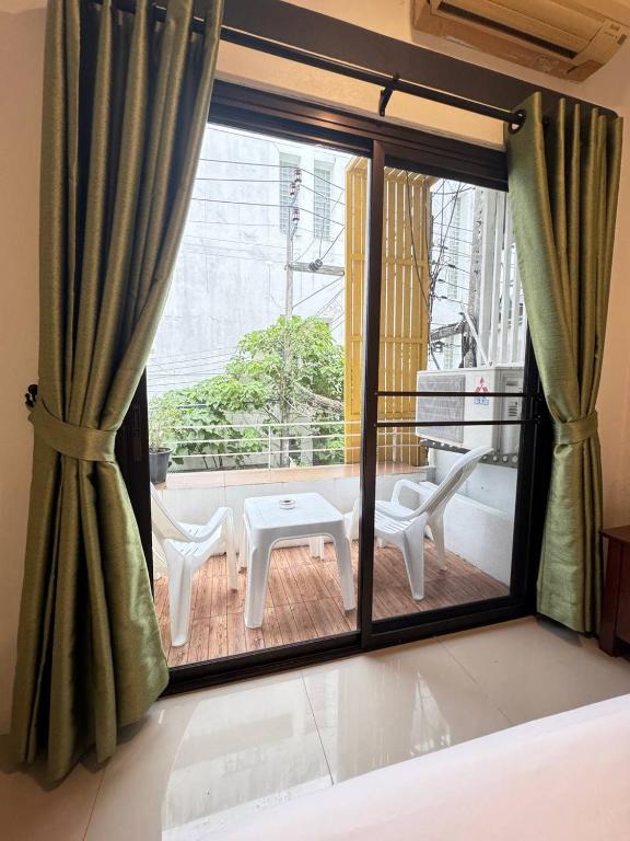 Pupa Rooms - Resim 3