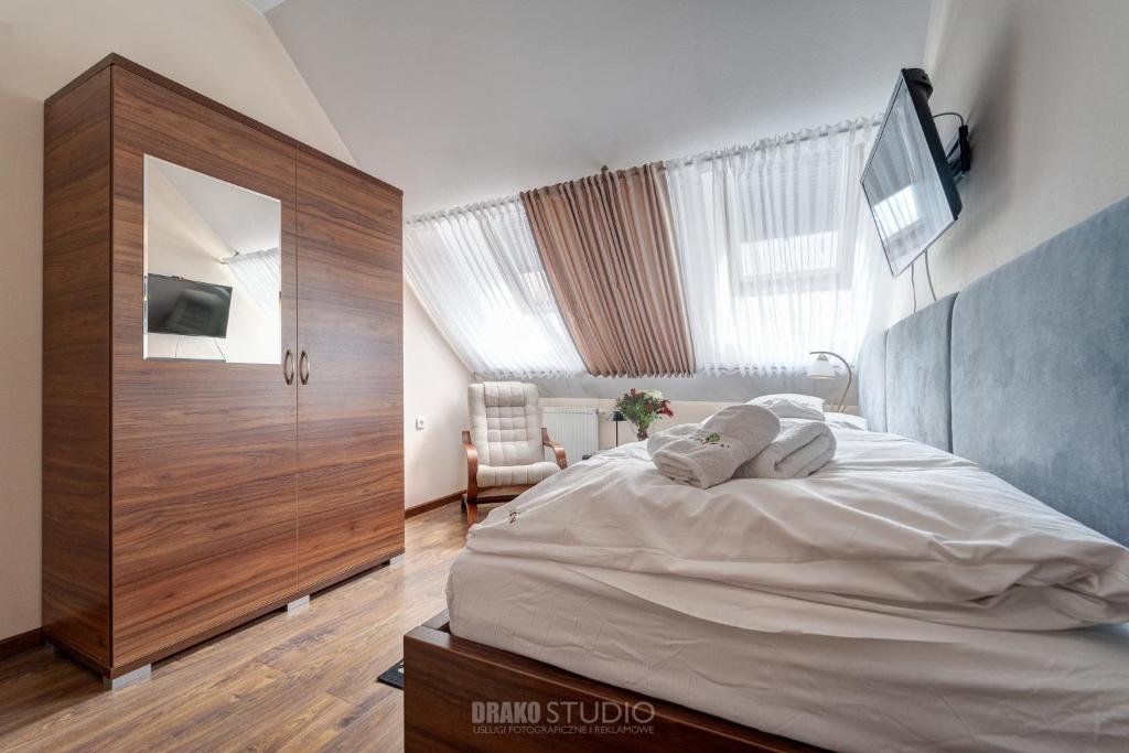 Pensjonat EDEN Maniowy - Single Room With Private Bathroom