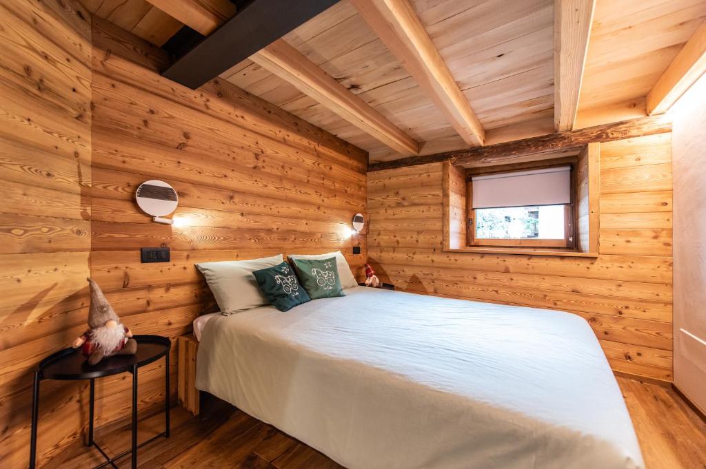 Postel nebo postele na pokoji v ubytování Chalet 181 - Aosta Valley Mountain Stay