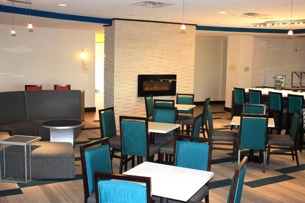 SpringHill Suites by Marriott Oklahoma City Airport photo