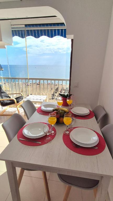 Beachfront Apartamento frente al mar - Appartamento Con Una Camera Da Letto