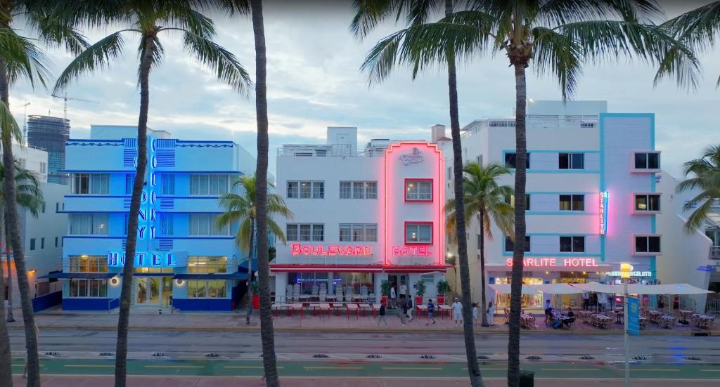 Hotel Ocean Drive South Beach Miami, a building with palm trees in front of it at Ocean Drive South Beach Miami in Miami Beach