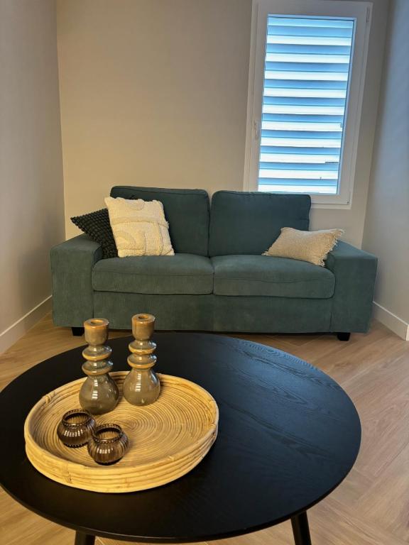 Posedenie v ubytovaní Apartamento Amar - 150m from the Arenal Beach - Private parking - Completely renovated